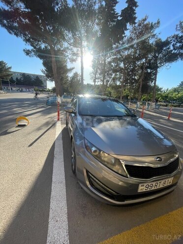 Kia Optima-1