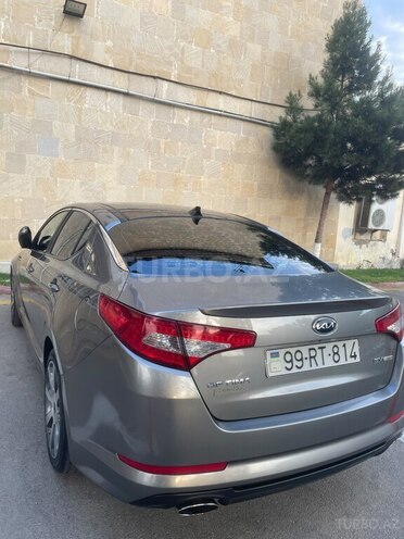 Kia Optima-5