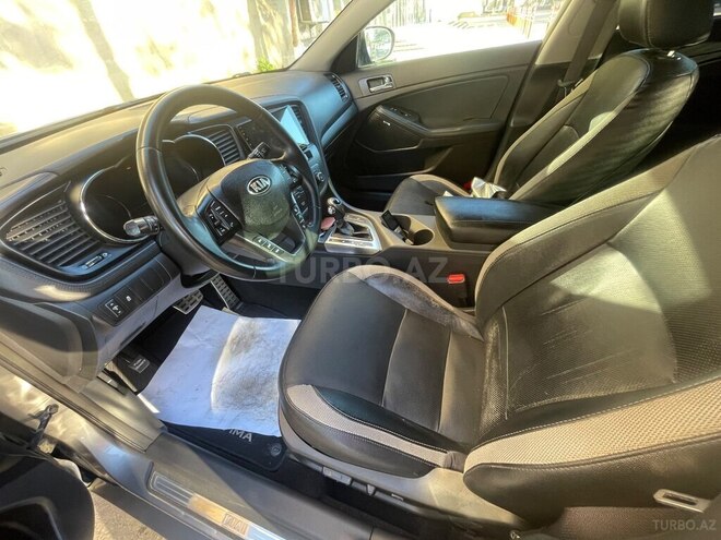 Kia Optima-10