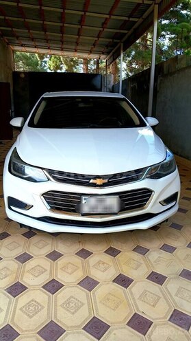 Chevrolet Cruze-1