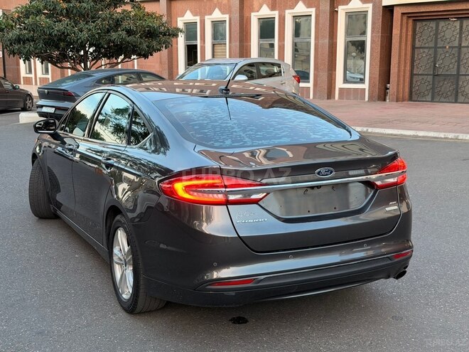 Ford Fusion (North America)-6