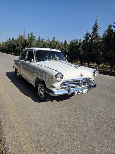 GAZ 21 "Volga"-1