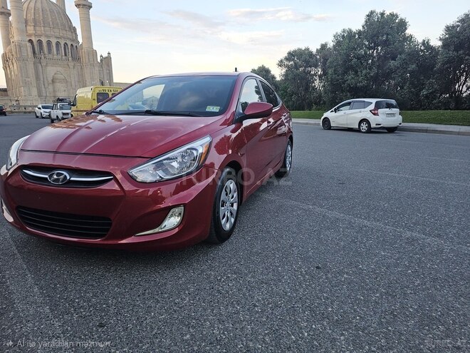 Hyundai Accent-1
