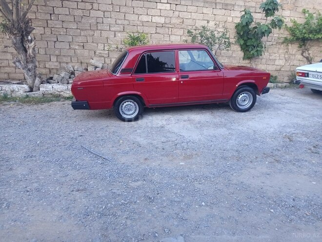 LADA (VAZ) 2107-2