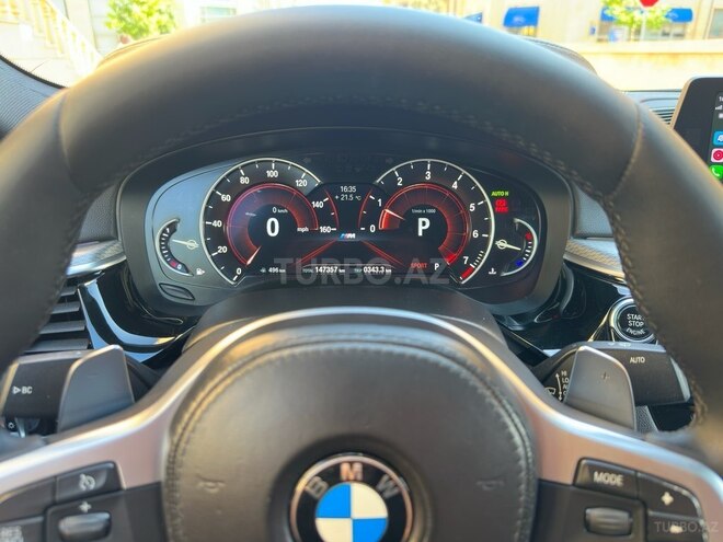 BMW 530-12
