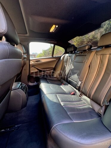 BMW 530-17