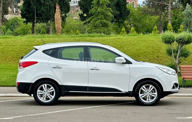 Hyundai ix35-9