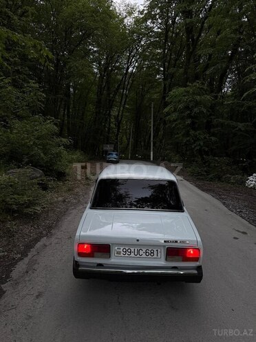 LADA (VAZ) 2107-4