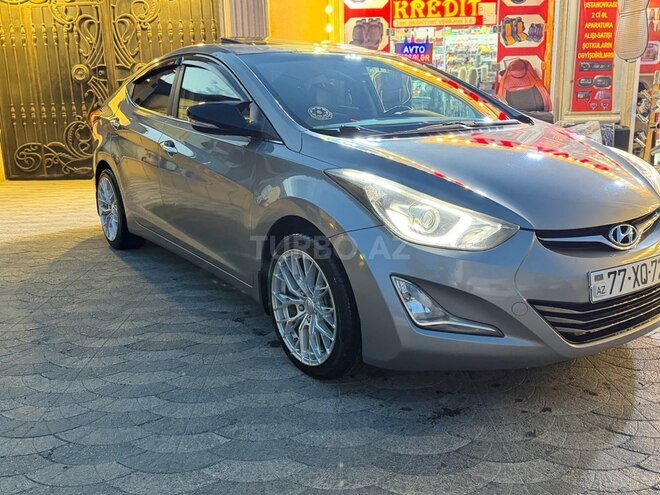 Hyundai Avante-3