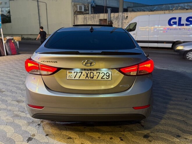Hyundai Avante-4