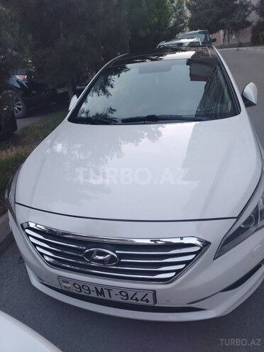 Hyundai Sonata-6