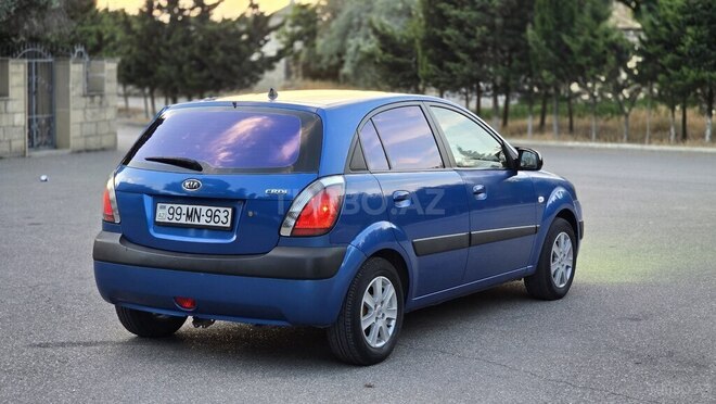 Kia Rio-8