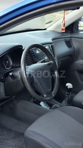 Kia Rio-10