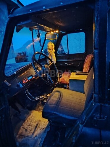 UAZ 469-6