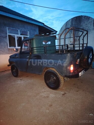 UAZ 469-2