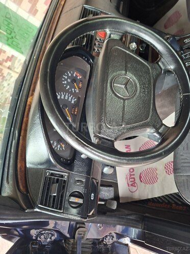 Mercedes C 240-13