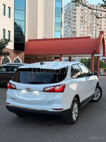 Chevrolet Equinox-5