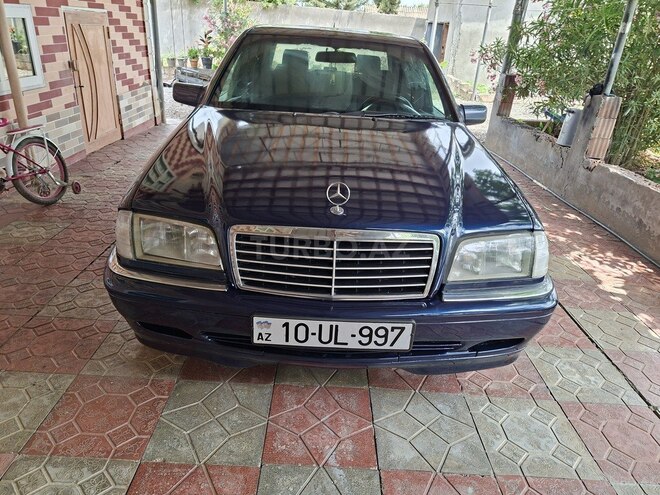 Mercedes C 240-1