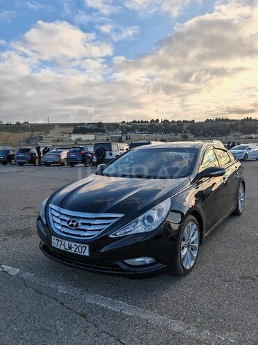 Hyundai Sonata-3