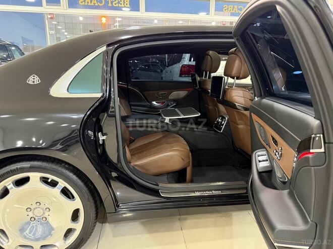 Mercedes-Maybach S 500-31