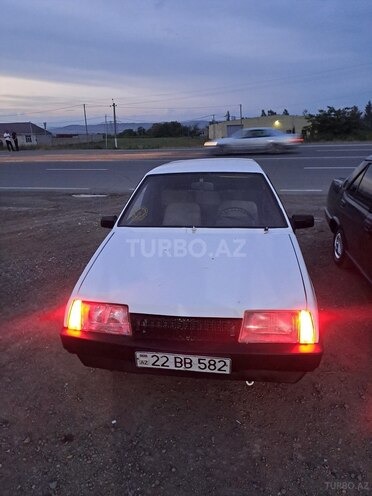 LADA (VAZ) 2109-1