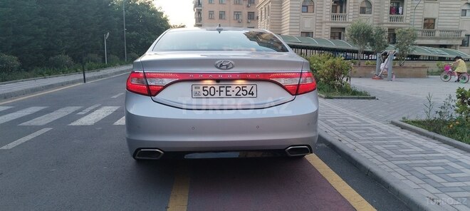 Hyundai Grandeur-15