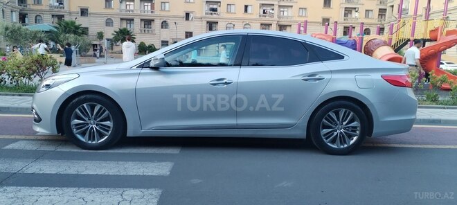 Hyundai Grandeur-17