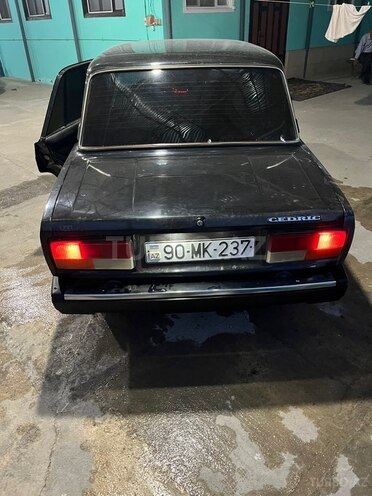 LADA (VAZ) 2107-11
