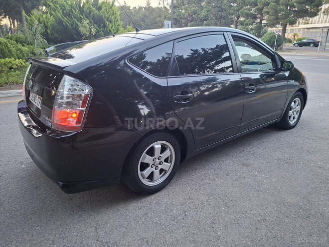 Toyota Prius-6
