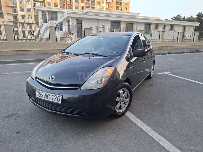 Toyota Prius-11