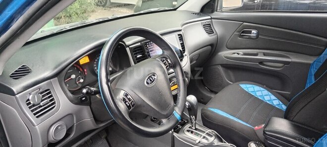 Kia Pride-5