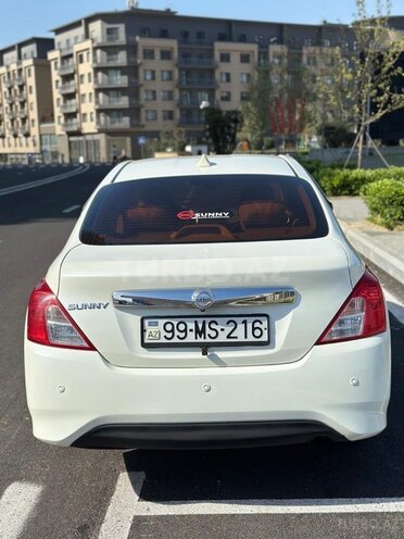 Nissan Sunny-2