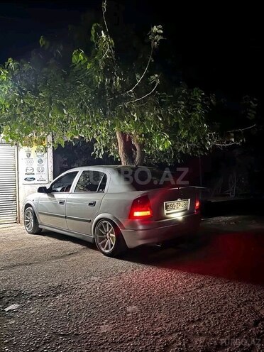 Opel Astra-3