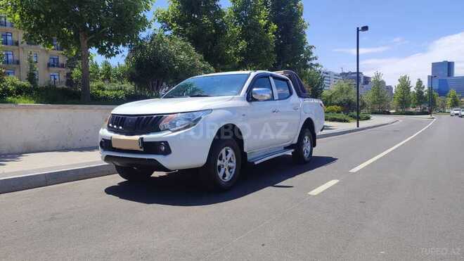 Mitsubishi L200-6
