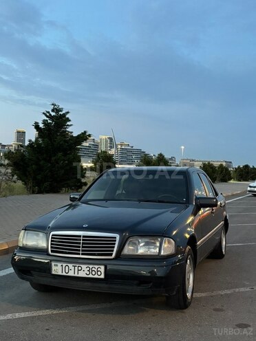 Mercedes C 200-2