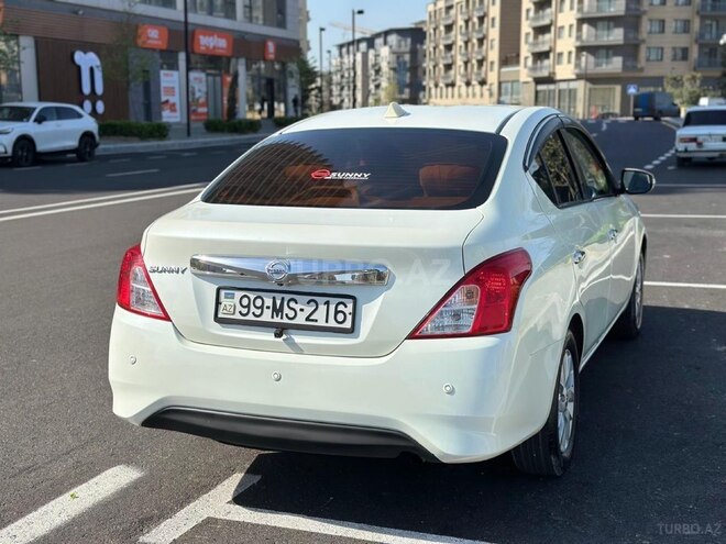 Nissan Sunny-5