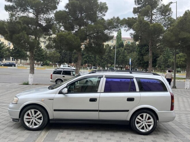 Opel Astra-7
