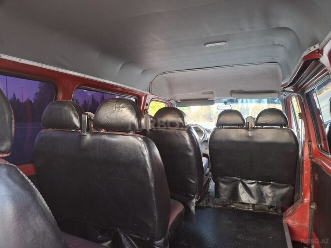 Ford Transit-17