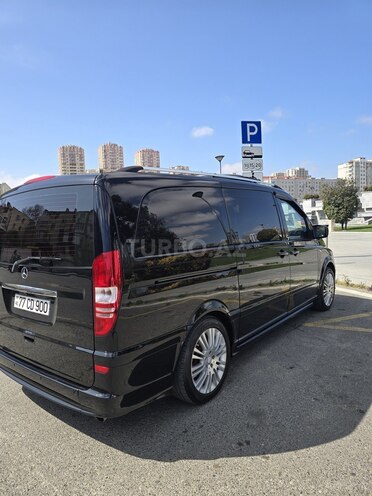 Mercedes Viano-7