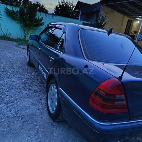 Mercedes C 180-5