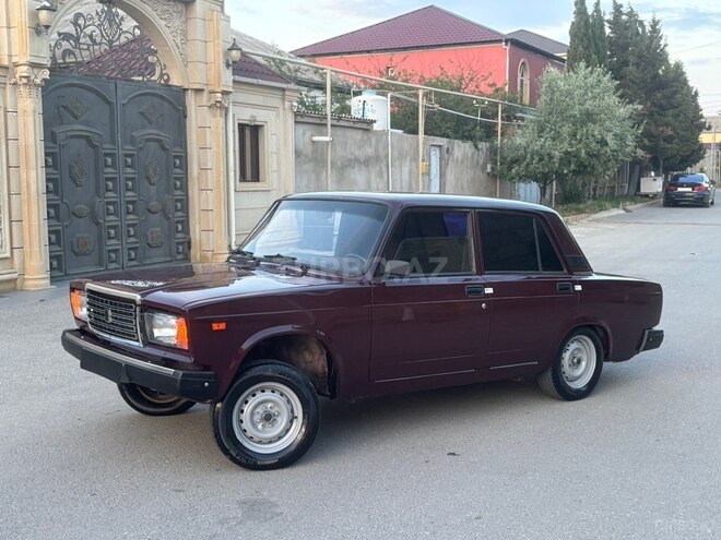 LADA (VAZ) 2107-5