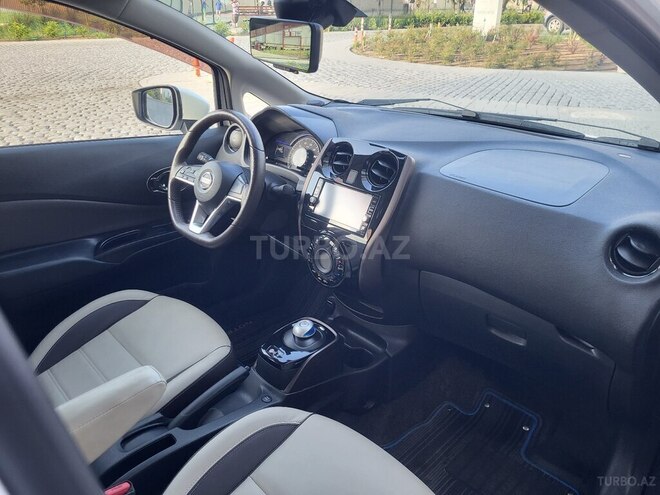 Nissan Note-15