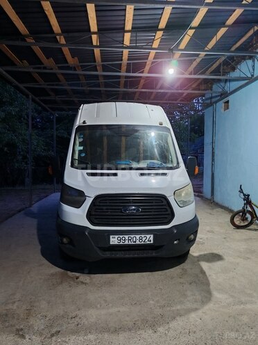 Ford Transit-1