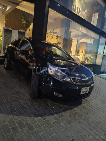 Kia Rio-4