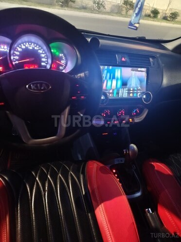 Kia Rio-9
