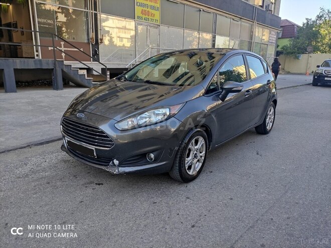 Ford Fiesta-2