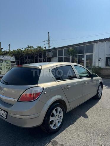 Opel Astra-2