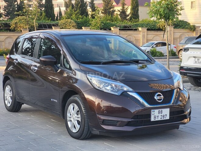 Nissan Note-1