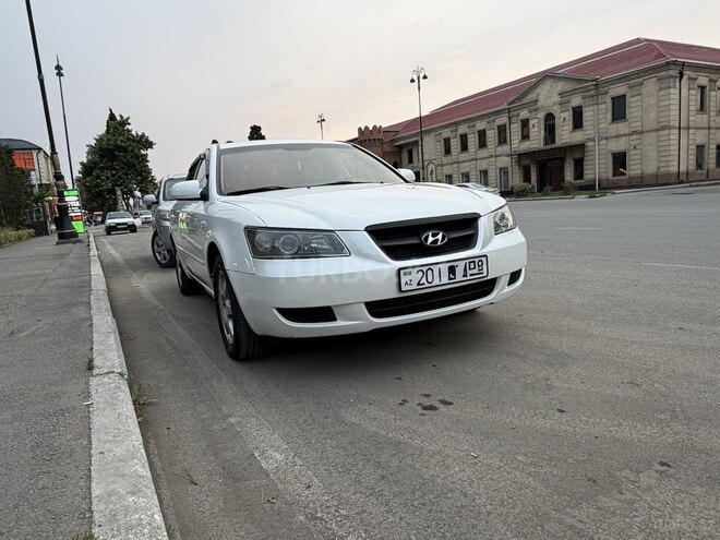 Hyundai Sonata-5