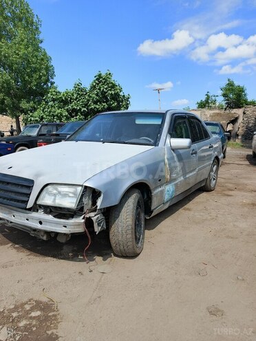 Mercedes C 240-2